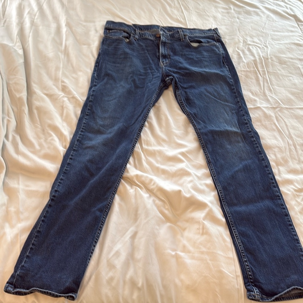 Hollister men’s jeans